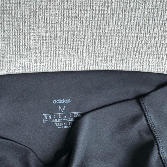 Black adidas high waisted leggings - Picture 5 of 6